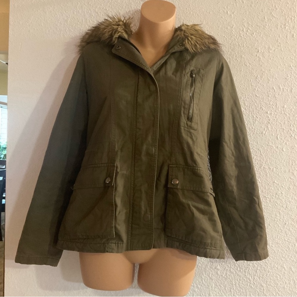 Forever 21 Fur Hooded Cinched Sherpa Lined Jacket Winter Coat Fall Green